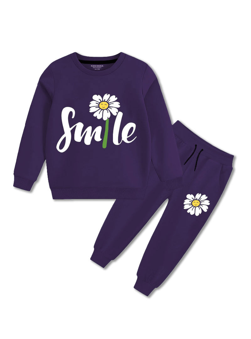 Warm tracksuit for girls  online


